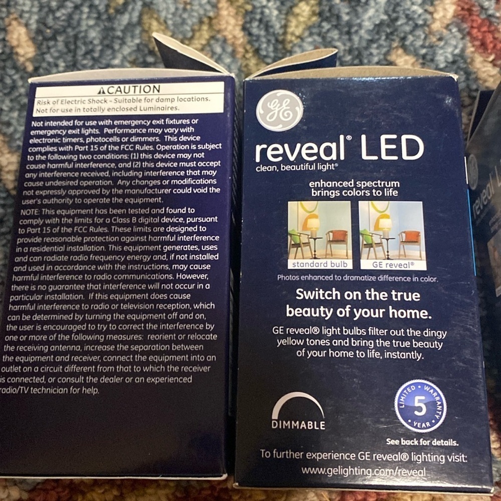 Reveal LED Dimmable Light Bulbs - Picture 4 of 9